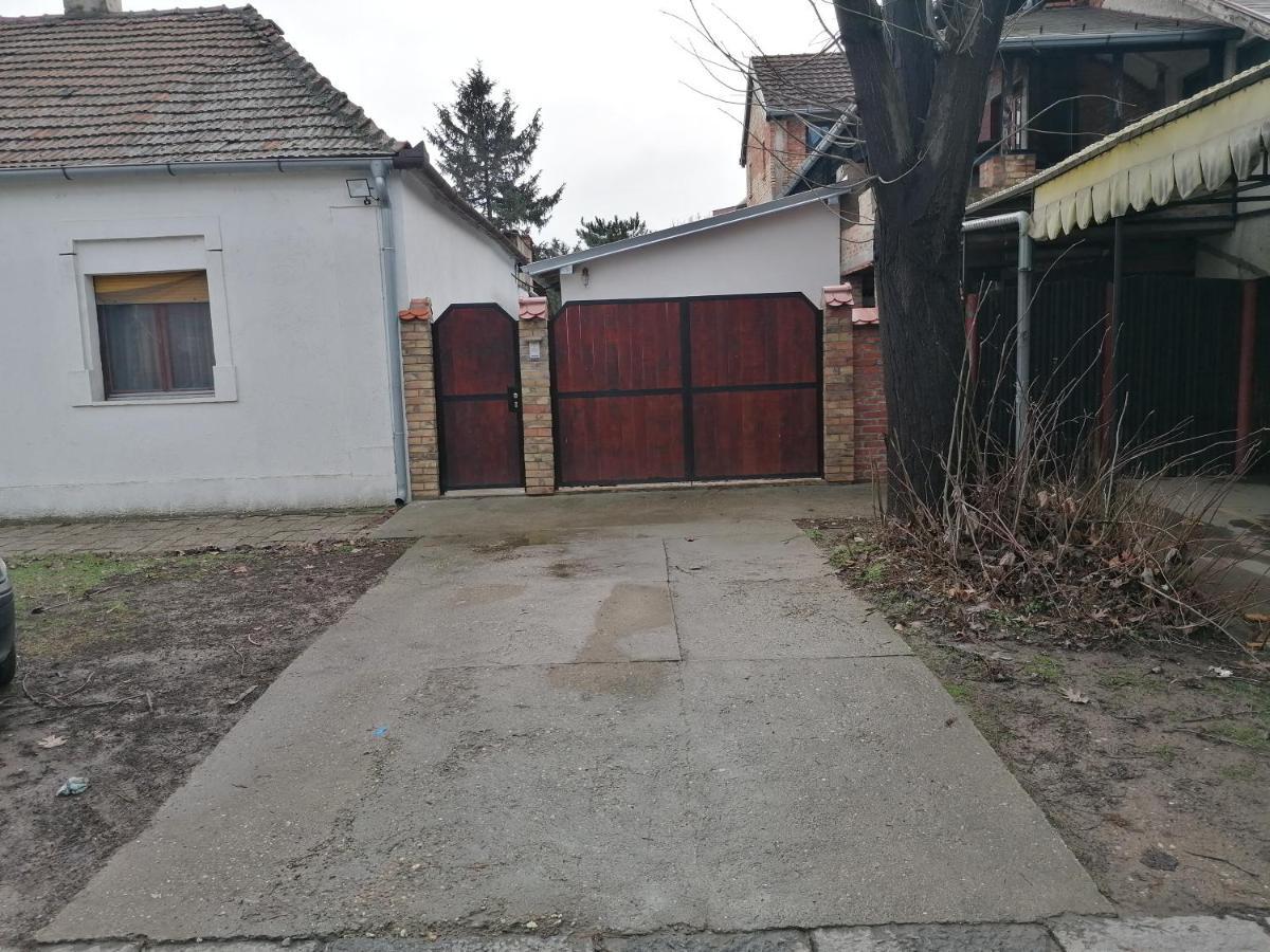 Ferienwohnung Epi Lux House Zemun Exterior foto